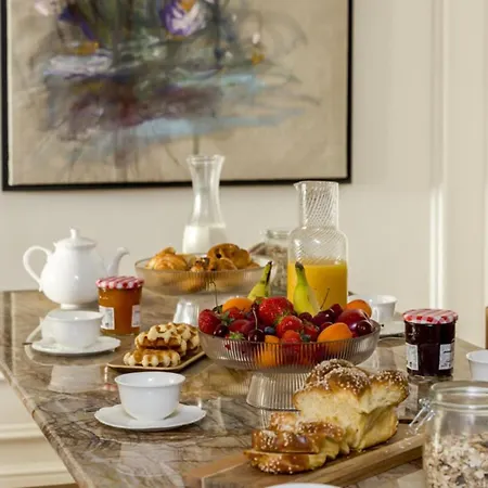 Luxury With Beautiful Views *